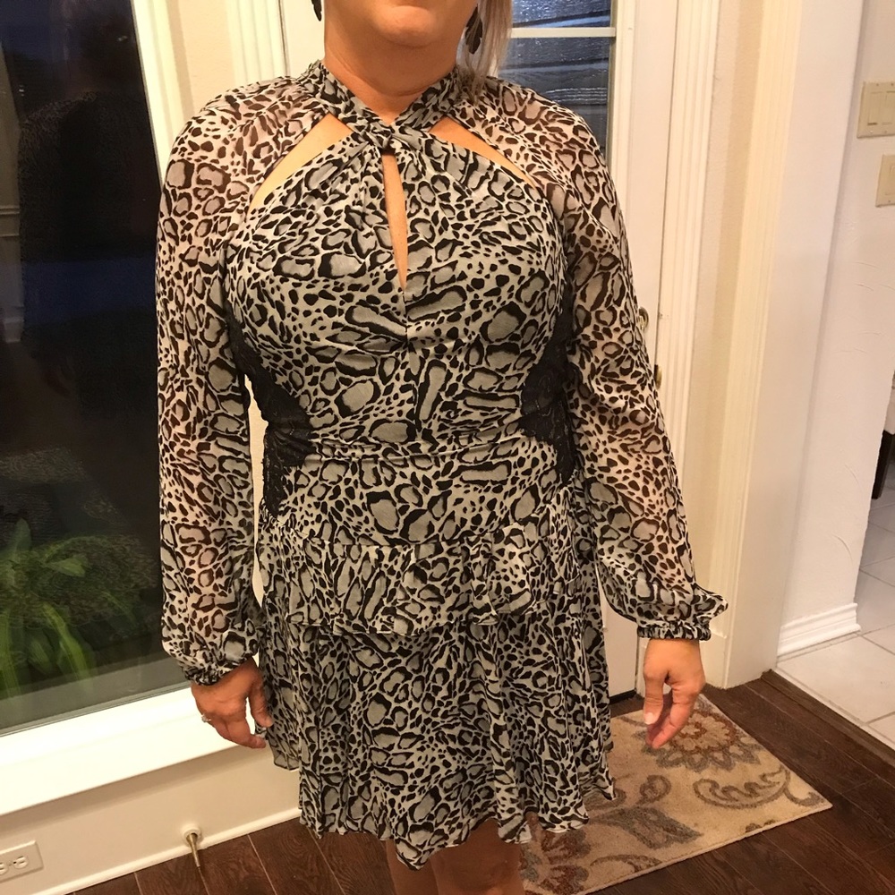 BCBG MAXAZRIA DRESS